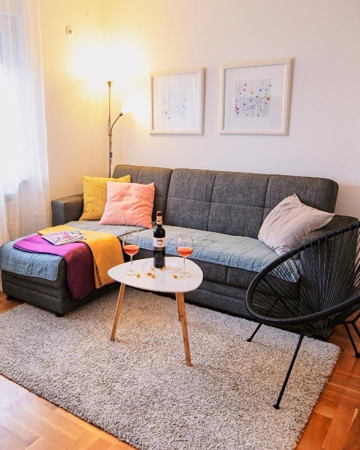 Lovely Apartment Mira Near Airport Zagreb Velika Gorica Exterior foto